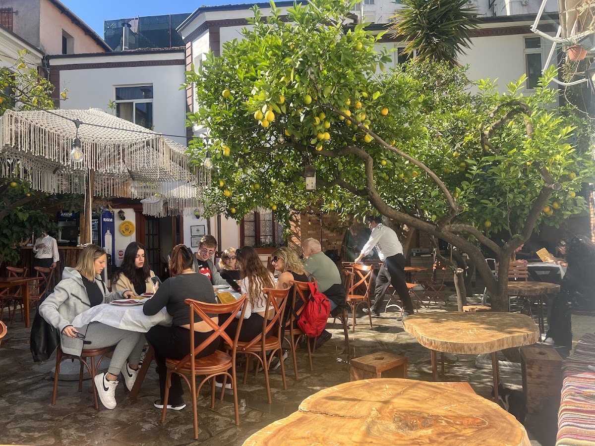 Odas Garden — Tirana