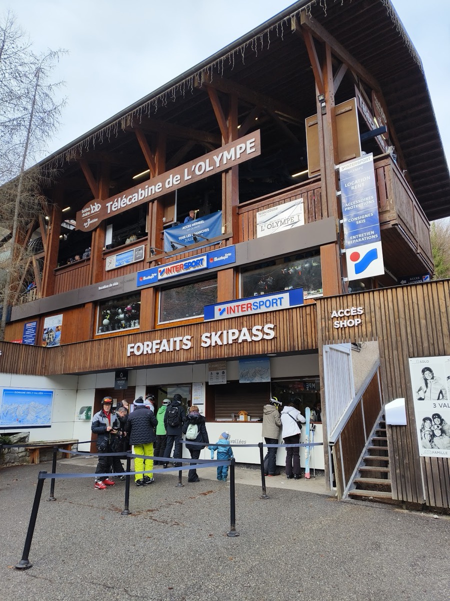 Olympe gondola — Courchevel