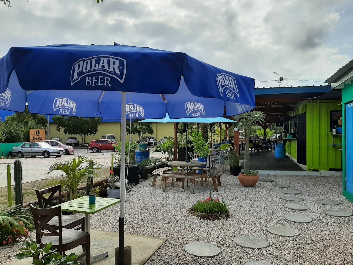 One Vibe Bar & Terrace — Willemstad