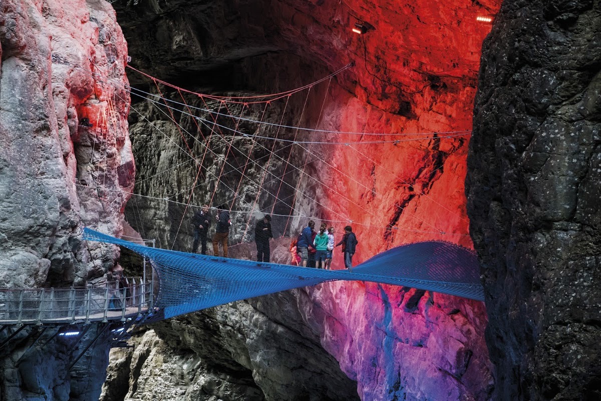 OUTDOOR - Glacier Canyon Grindelwald — Interlaken
