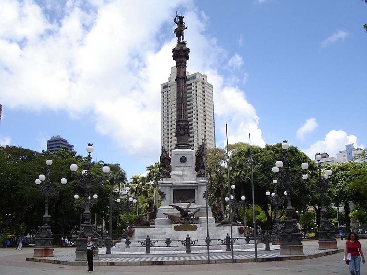 "Pé do Caboclo" - Monumento ao Dois de Julho — Salvador