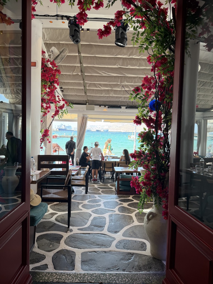 Promenade Restaurant — Mykonos