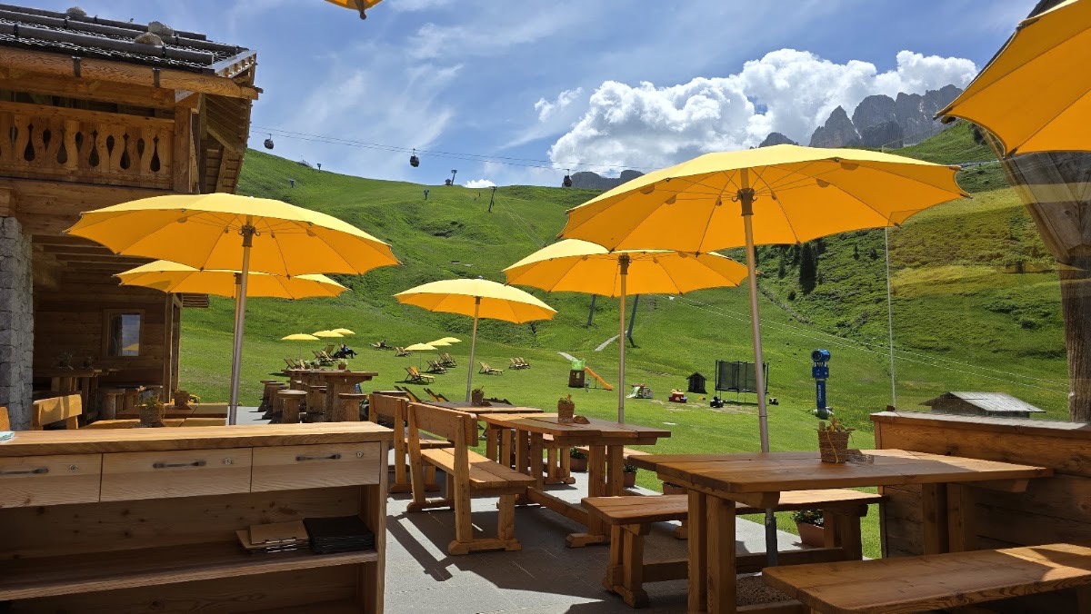 Refuge Panorama — Val Gardena