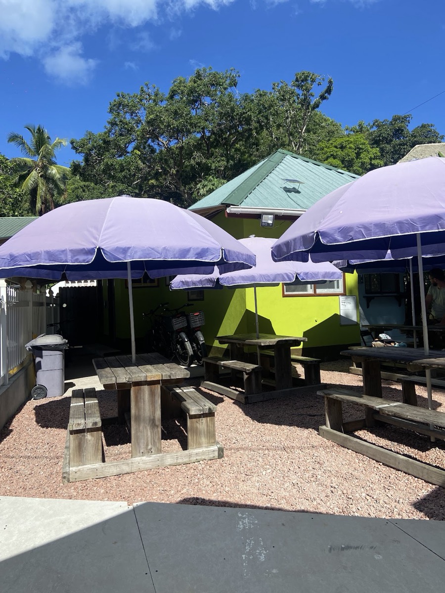 Rey & Josh Cafe Takeaway — La Digue