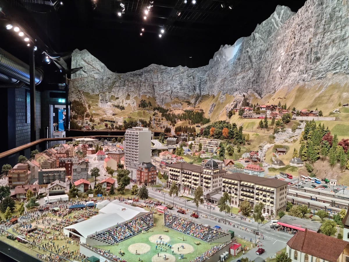 Smilestones - Miniaturwelt am Rheinfall — Schaffhausen