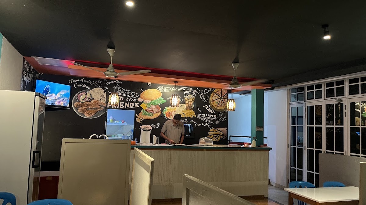 The Rolls — Addu