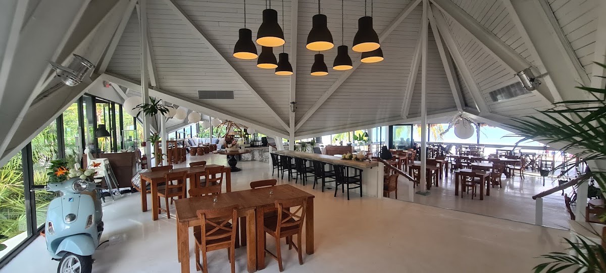 The Stoned Crab Restaurant — Freeport