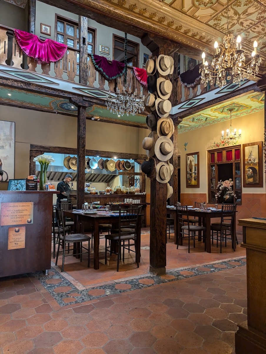 Tiesto's Cafe Restaurant — Cuenca
