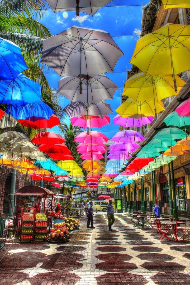 Umbrella Square — Port Louis
